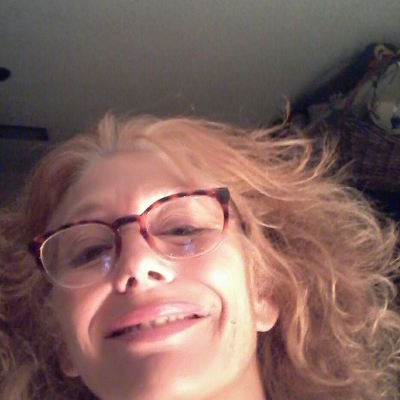 Meet your Posher, Patricia - Picture 3 of 4